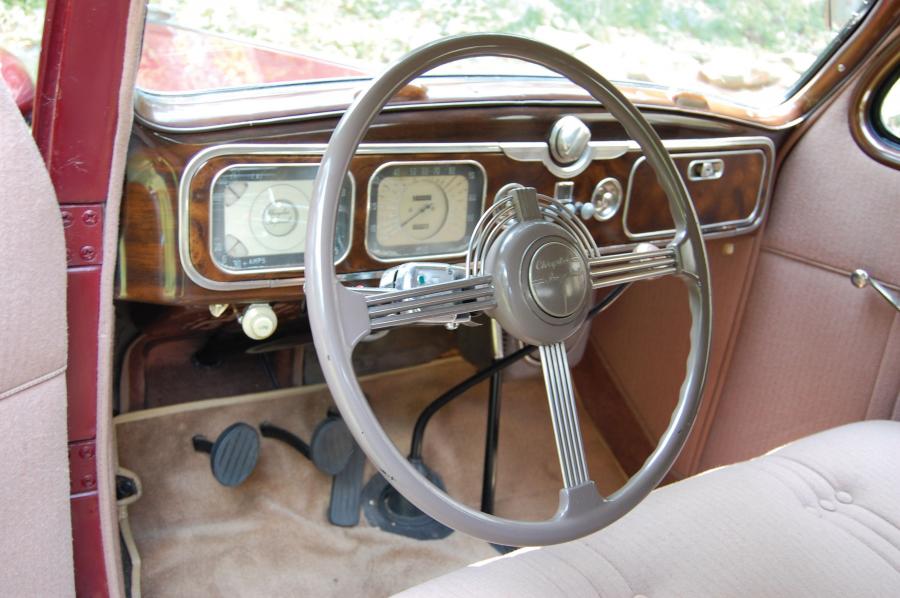  Chrysler Imperial Rumble Seat Coupe 1937 года  (фото 3 из 6)